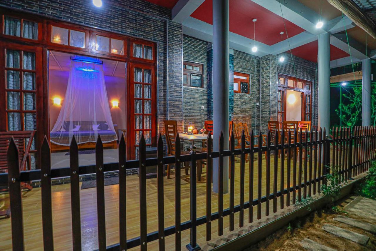 Bed and Breakfast Zircon Ella Exterior foto