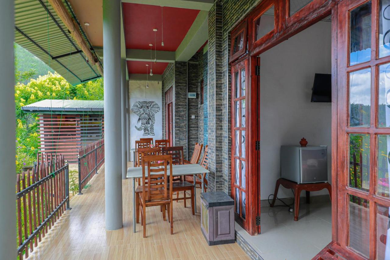 Bed and Breakfast Zircon Ella Exterior foto