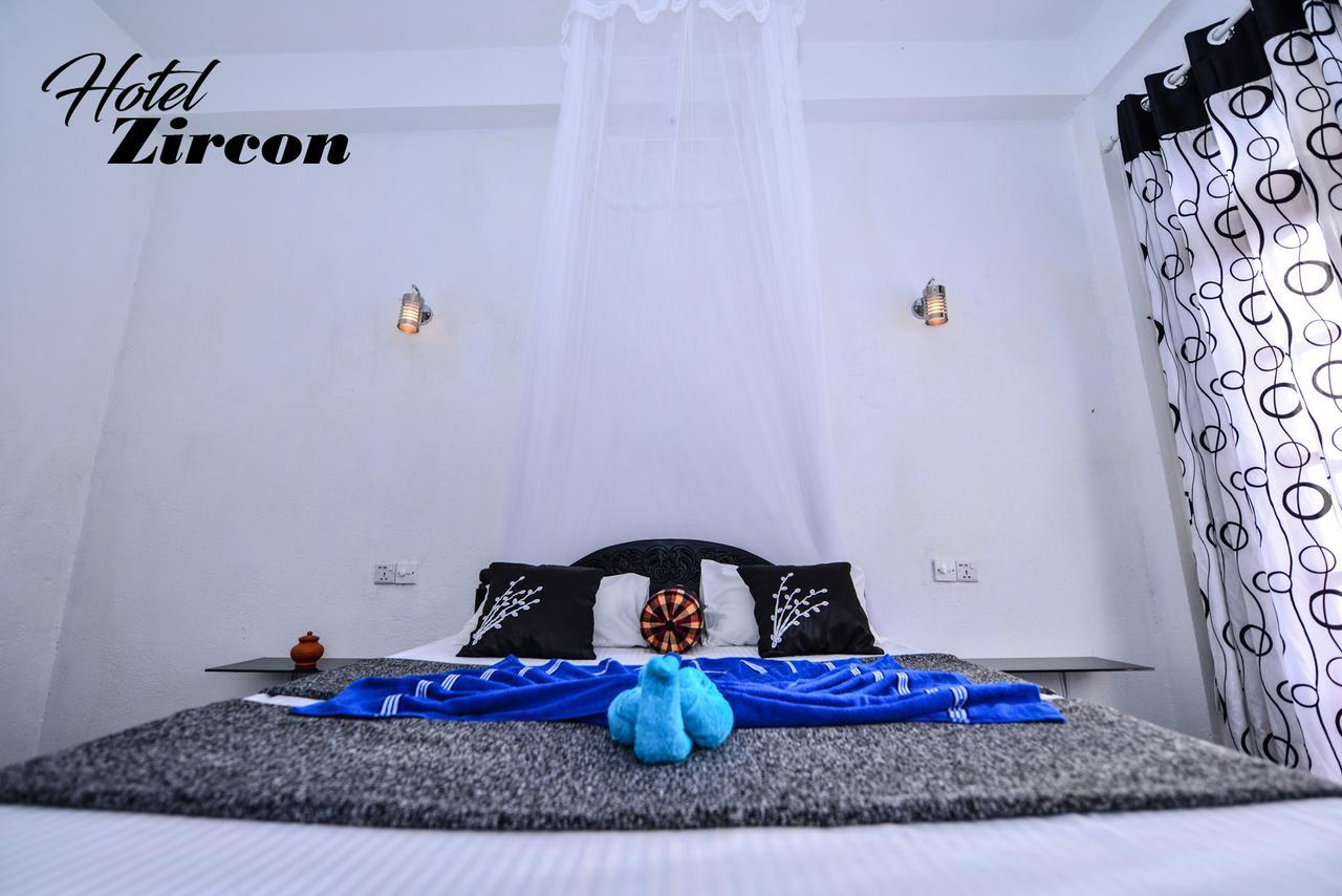 Bed and Breakfast Zircon Ella Exterior foto
